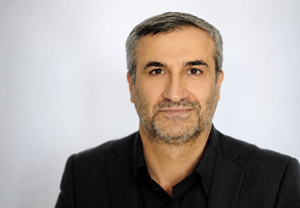 الدكتور محمد خليل رضا:عاشوراء،كربلاء الامام الحسين < عليه السلام>. مدرسه ولاده في كافة التضحيات.وما هي العبر،والدروس وابعاد الثوره الحسينيه الخالده.على مر العصور. الدكتور محمد خليل رضا:عاشوراء،كربلاء الامام الحسين < عليه السلام>. مدرسه ولاده في كافة التضحيات.وما هي العبر،والدروس وابعاد الثوره الحسينيه الخالده.على مر العصور.
