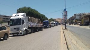 قافلة مساعدات أردنية جديدة إلى لبنان تعزز الدعم الإغاثي للنازحين 6 قافلة مساعدات أردنية جديدة إلى لبنان تعزز الدعم الإغاثي للنازحين