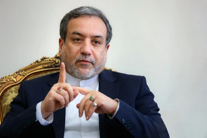 إيران تحذر من استهداف الضاحية: أي عدوان على بيروت قد يفجّر المنطقة إيران تحذر من استهداف الضاحية: أي عدوان على بيروت قد يفجّر المنطقة