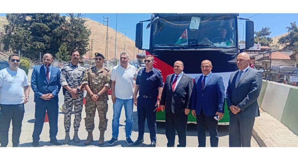 قافلة مساعدات أردنية جديدة إلى لبنان تعزز الدعم الإغاثي للنازحين قافلة مساعدات أردنية جديدة إلى لبنان تعزز الدعم الإغاثي للنازحين