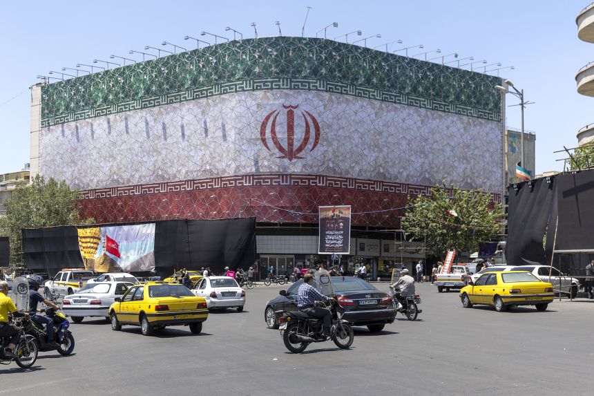 واشنطن وطهران تعملان على ترتيبات غير معلنة