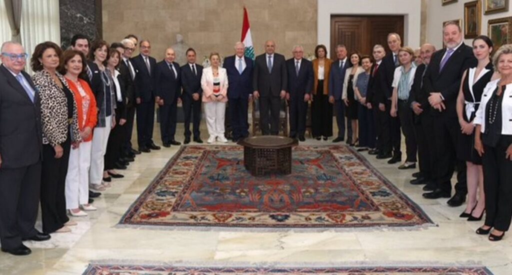 عون: المفاوضات خيار الدولة لحماية سيادة لبنان ووقف الاعتداءات عون: المفاوضات خيار الدولة لحماية سيادة لبنان ووقف الاعتداءات