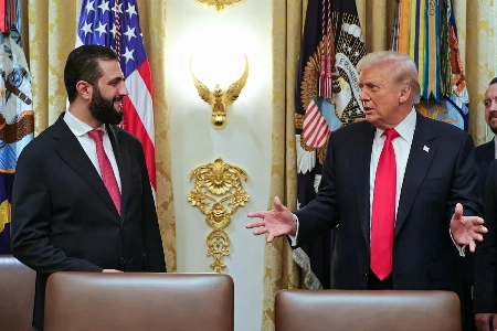 الشرع يفرمل بالتصعيد تجاه لبنان.. لكن ماذا تحمل أجندة واشنطن؟ الشرع يفرمل بالتصعيد تجاه لبنان.. لكن ماذا تحمل أجندة واشنطن؟