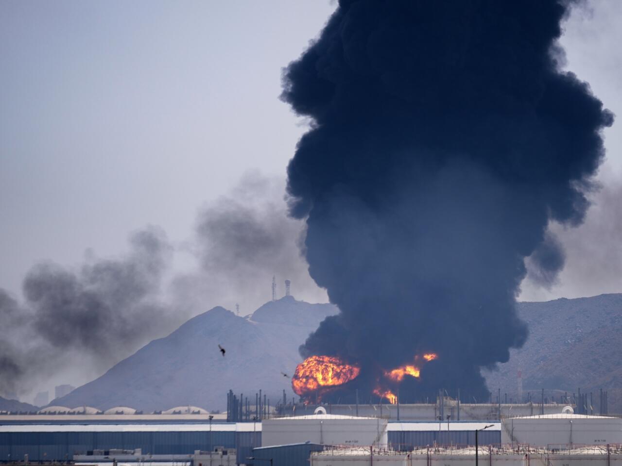 الحرس الثوري يحذر الولايات المتحدة من مغبة تكرار الهجمات وتوسيع الرد ليشمل مناطق جديدة 