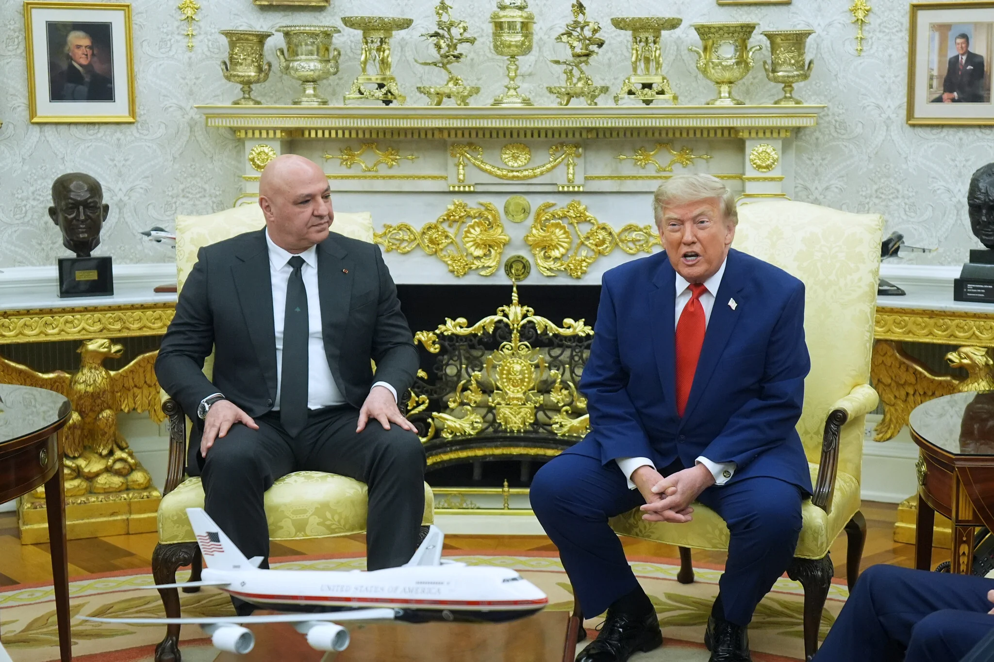 ترامب: إذا طلب مني الرئيس اللبناني التحدث مع حزب الله فسأفعل