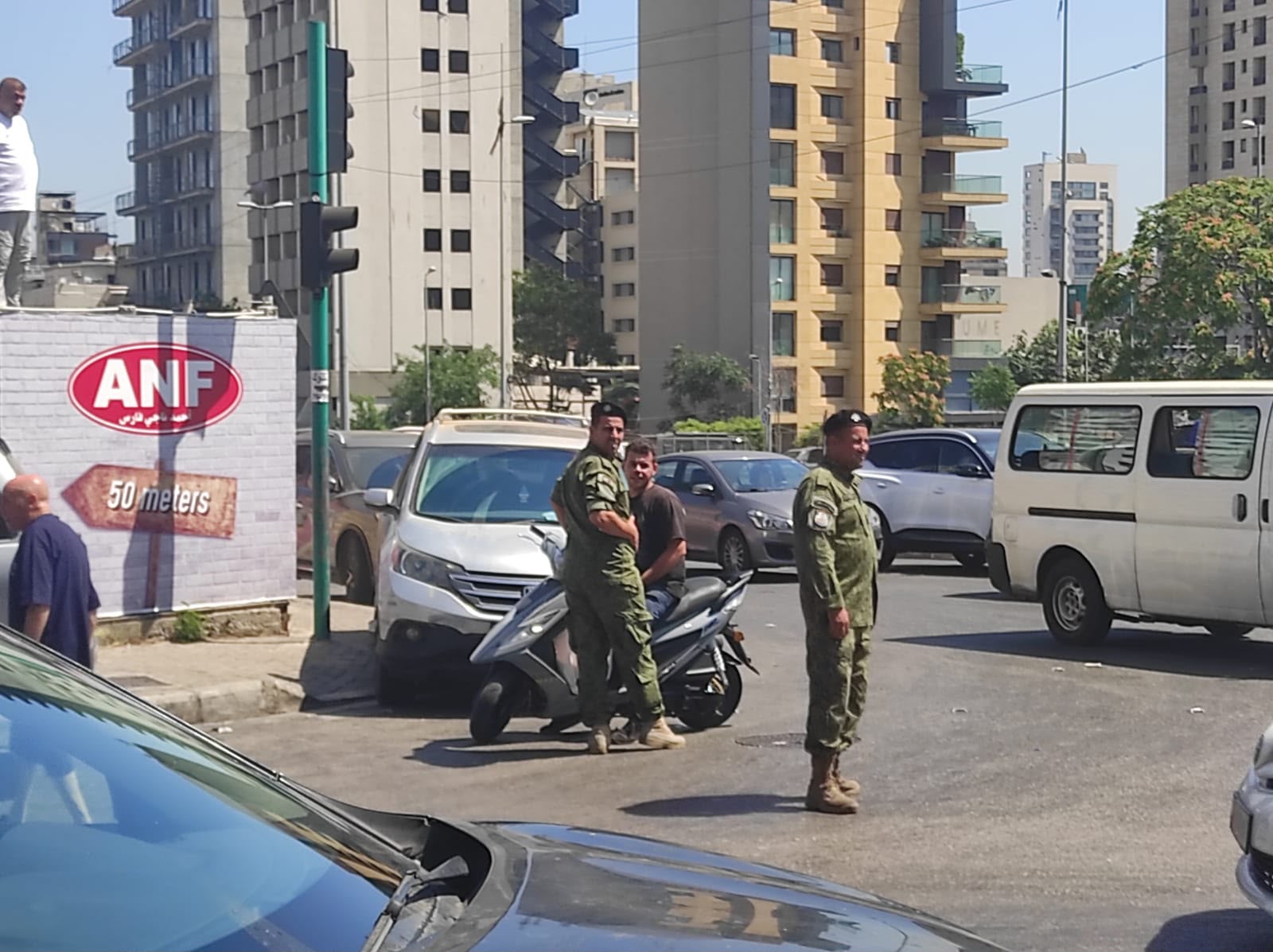 حواجز وتدقيق ميداني في شوارع العاصمة