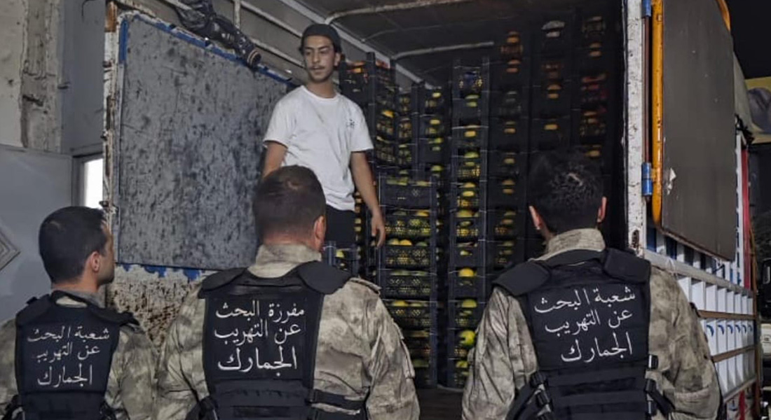 الجمارك تنفذ مداهمات في أكثر من منطقة