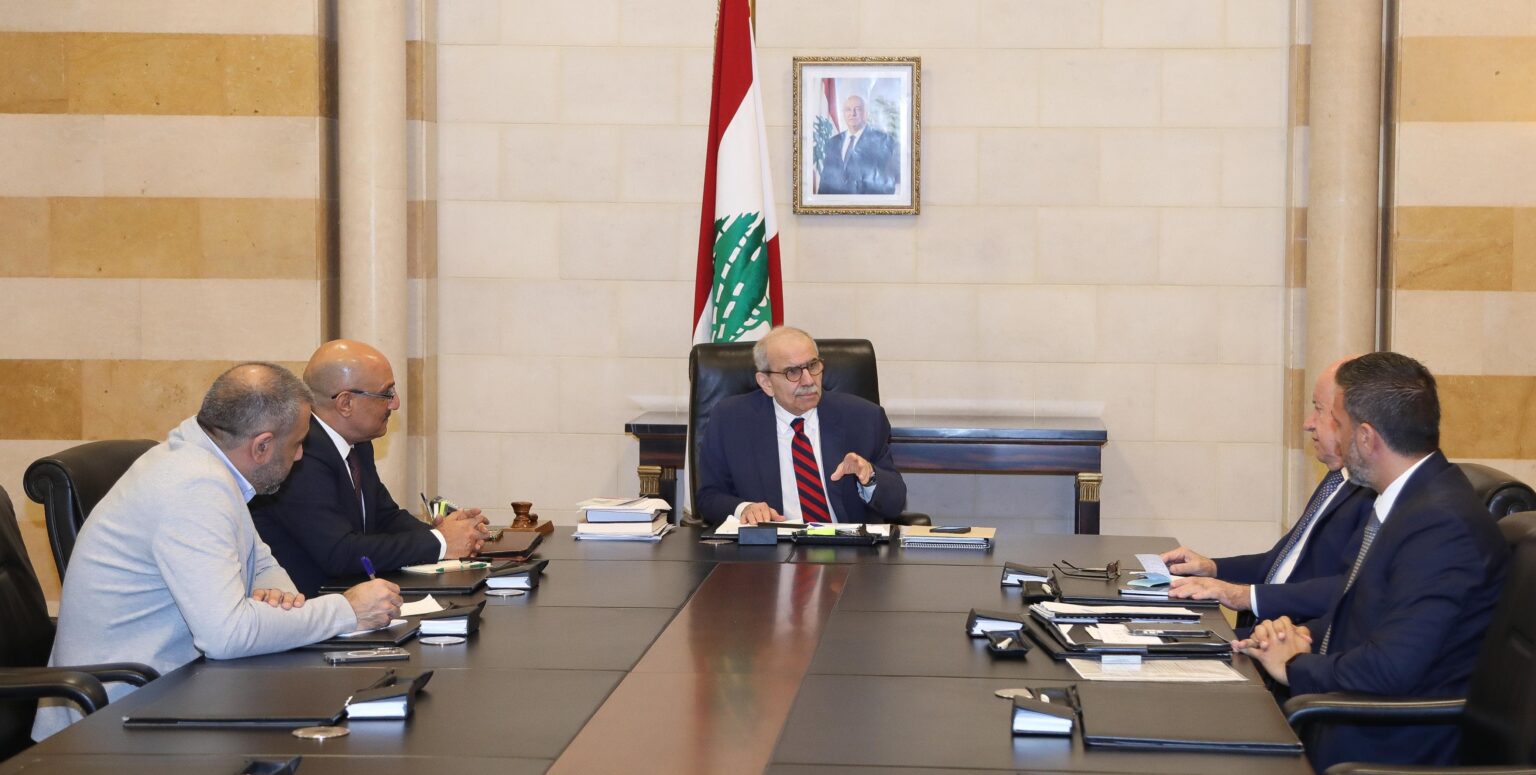 الرئيس سلام: الجنوبيون ليسوا وحدهم والدولة عائدة معهم وإليهم الرئيس سلام: الجنوبيون ليسوا وحدهم والدولة عائدة معهم وإليهم