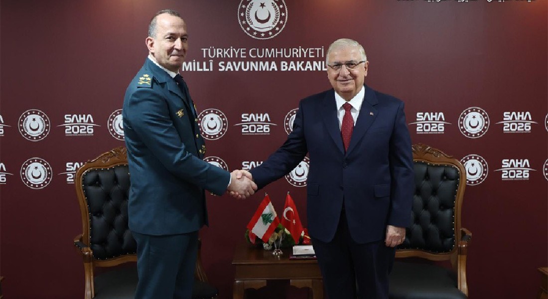 قائد الجيش العماد رودولف هيكل التقى وزير الدفاع التركي يشار غولير على هامش معرض SAHA 2026 الدولي للصناعات الدفاعية والطيران والفضاء في إسطنبول (صورة أرشيفية)