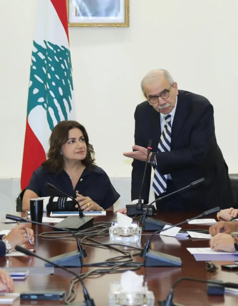 سلام ترأس اجتماعا لعرض الإطار الوطني للعودة أمام الشركاء الدوليين سلام ترأس اجتماعا لعرض الإطار الوطني للعودة أمام الشركاء الدوليين