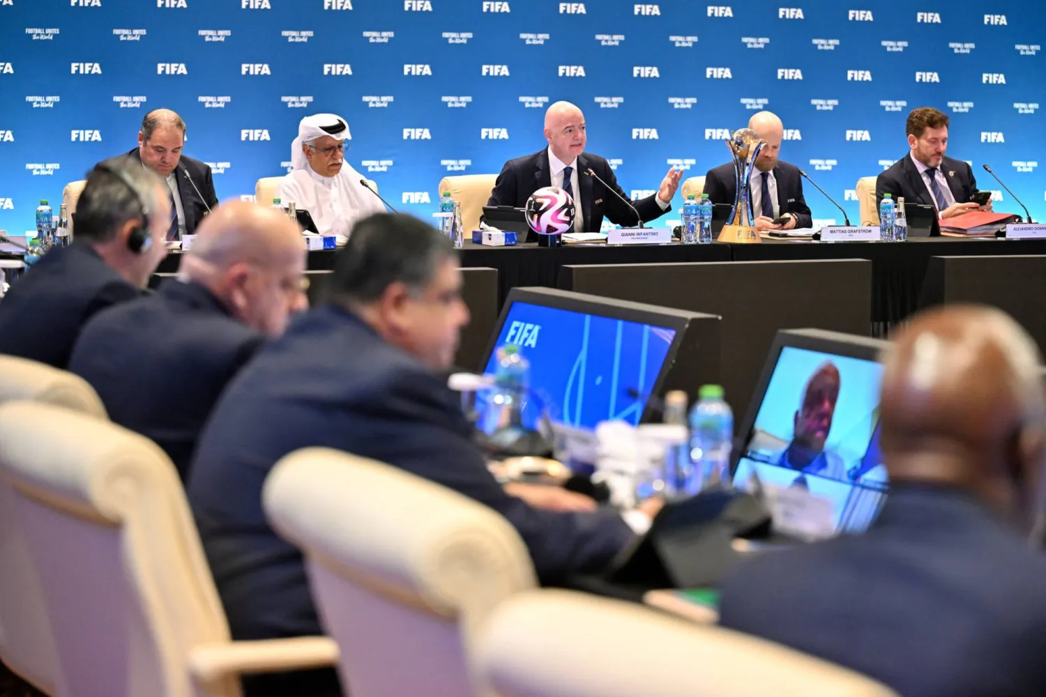 دعم من أفريقيا وأمريكا الجنوبية والمكسيك