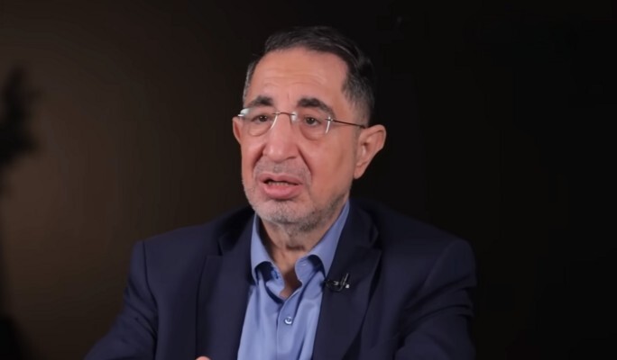 الحاج حسن ردًا على سؤال لسامي الجميّل عن عدم استقالة وزراء حز..ب الله الحاج حسن ردًا على سؤال لسامي الجميّل عن عدم استقالة وزراء حز..ب الله