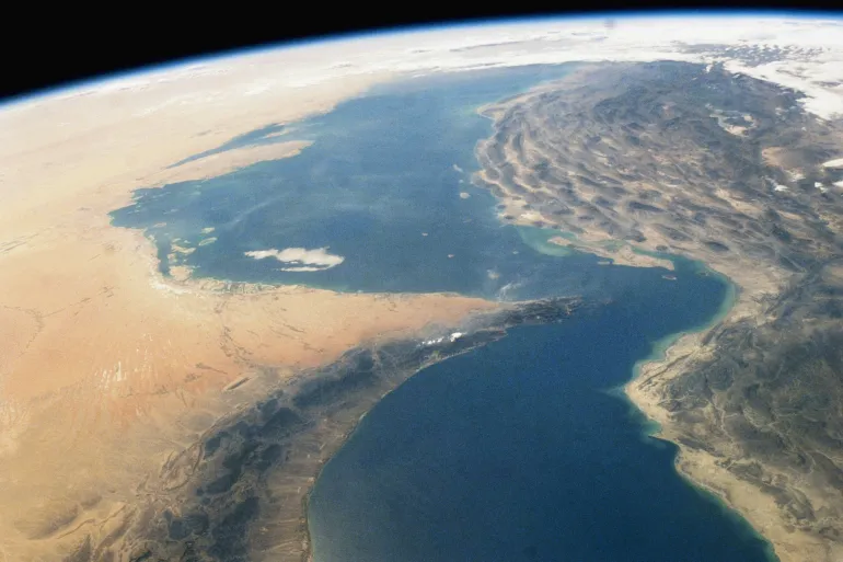 إيران ومضيق هرمز ولبنان وسوريا في المشهد الإعلامي الإسرائيلي