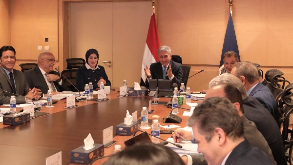 وزير السياحة والآثار يشيد بالاكتشاف الجديد