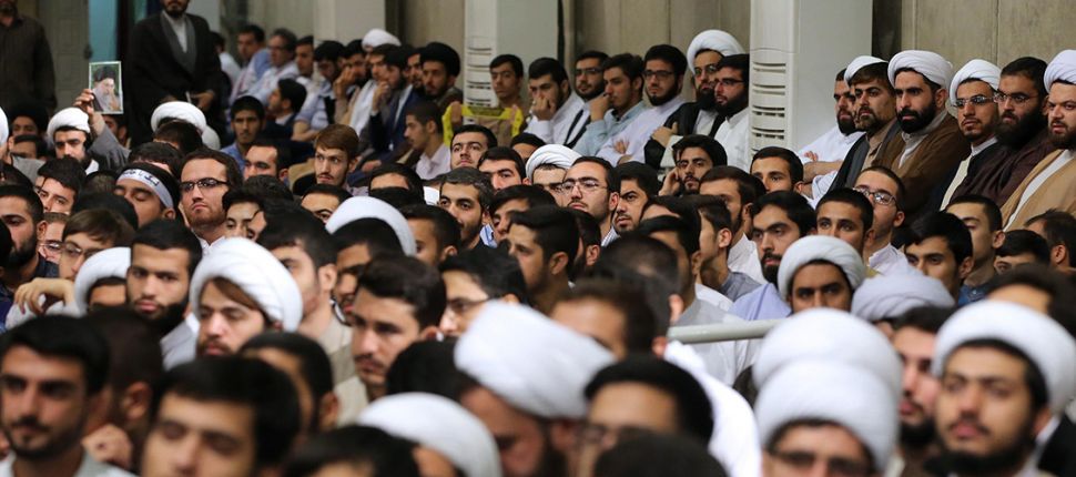 الوحدة بين الحوزة والجامعة