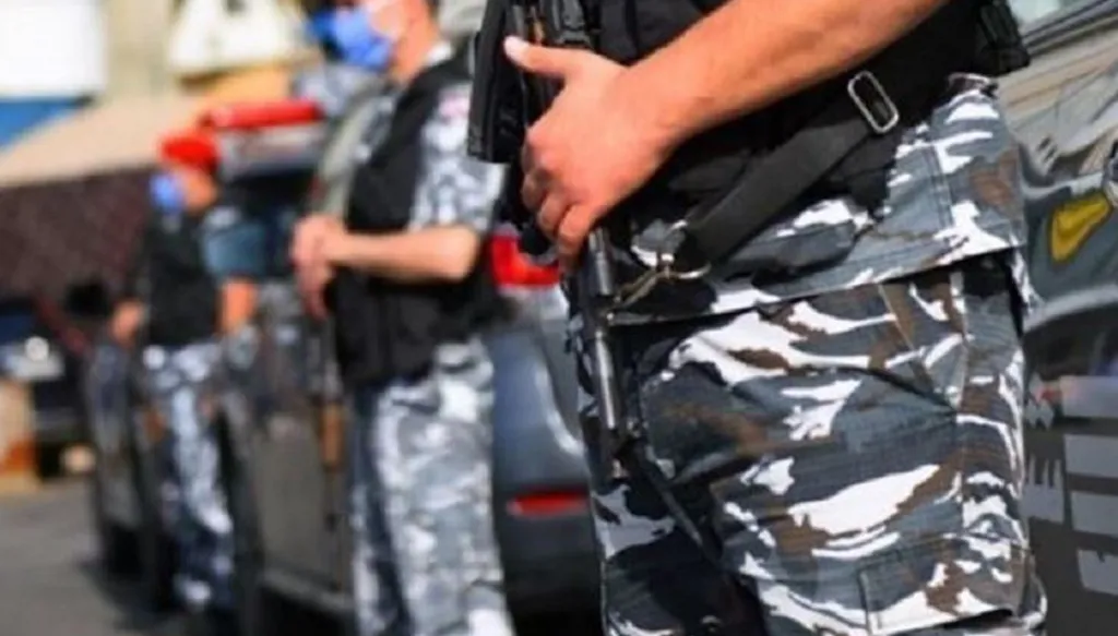 قوى الأمن تفكك شبكتين منظمتين في الحمرا