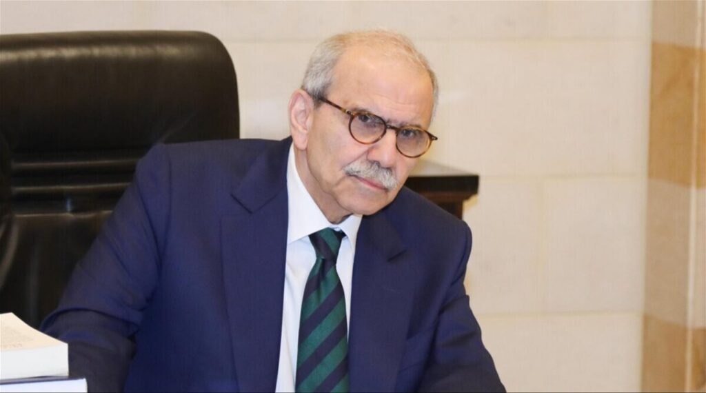 الرئيس سلام يوضح ملابسات موقف وزير الدفاع: لا أحد يزايد علينا في الحرص على الجيش والدستور