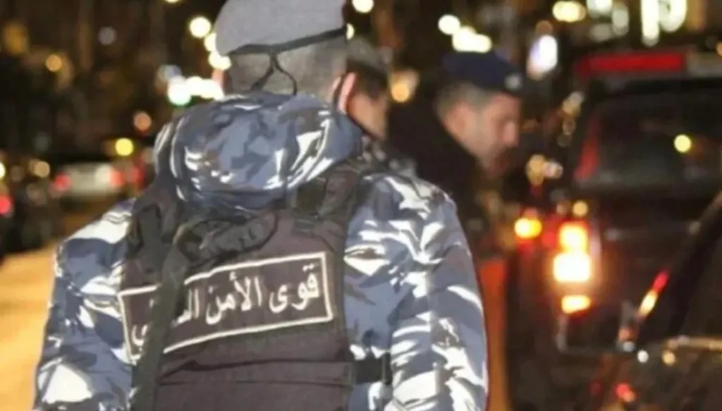 شبكة تضم ثماني فتيات وإدارة من شخص ملقب بـ«أبو علي»
