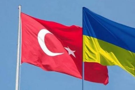 تركيا تستدعي السفير الأوكراني بعد استهداف سفينتين تركيتين في البحر الأسود تركيا تستدعي السفير الأوكراني بعد استهداف سفينتين تركيتين في البحر الأسود