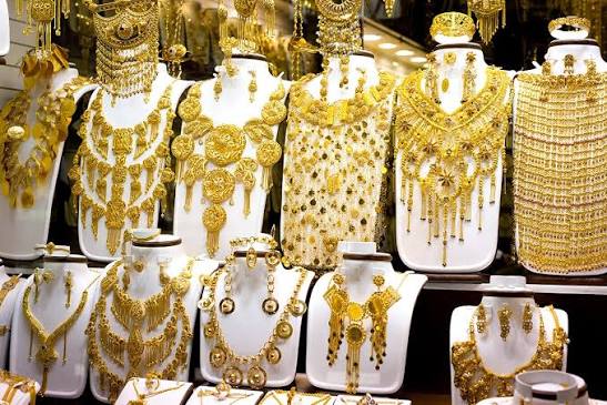 أسعار الذهب في لبنان اليوم حسب العيار