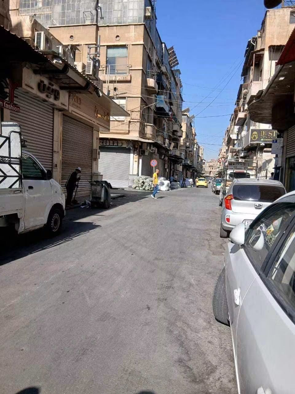 إضراب واسع في سوقي الحريقة والصوف وسط دمشق