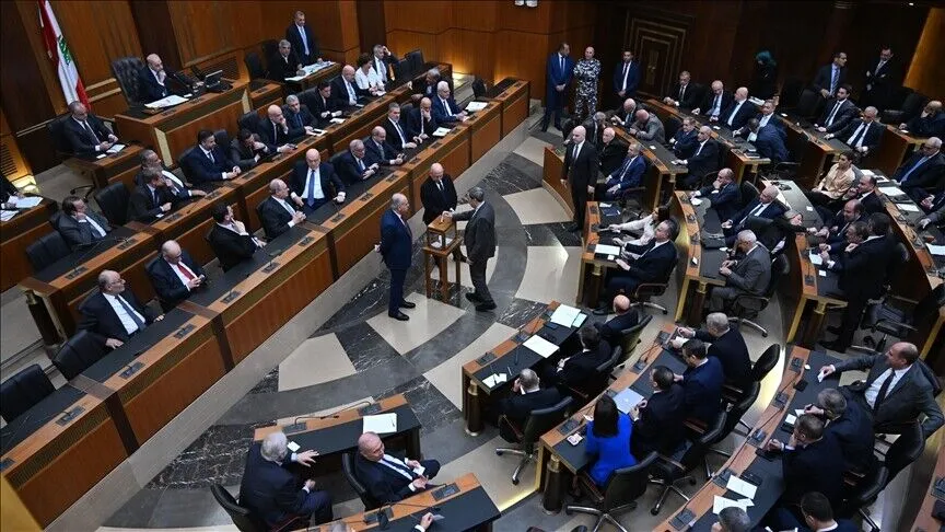 الموقوفون القدامى في صلب النقاش