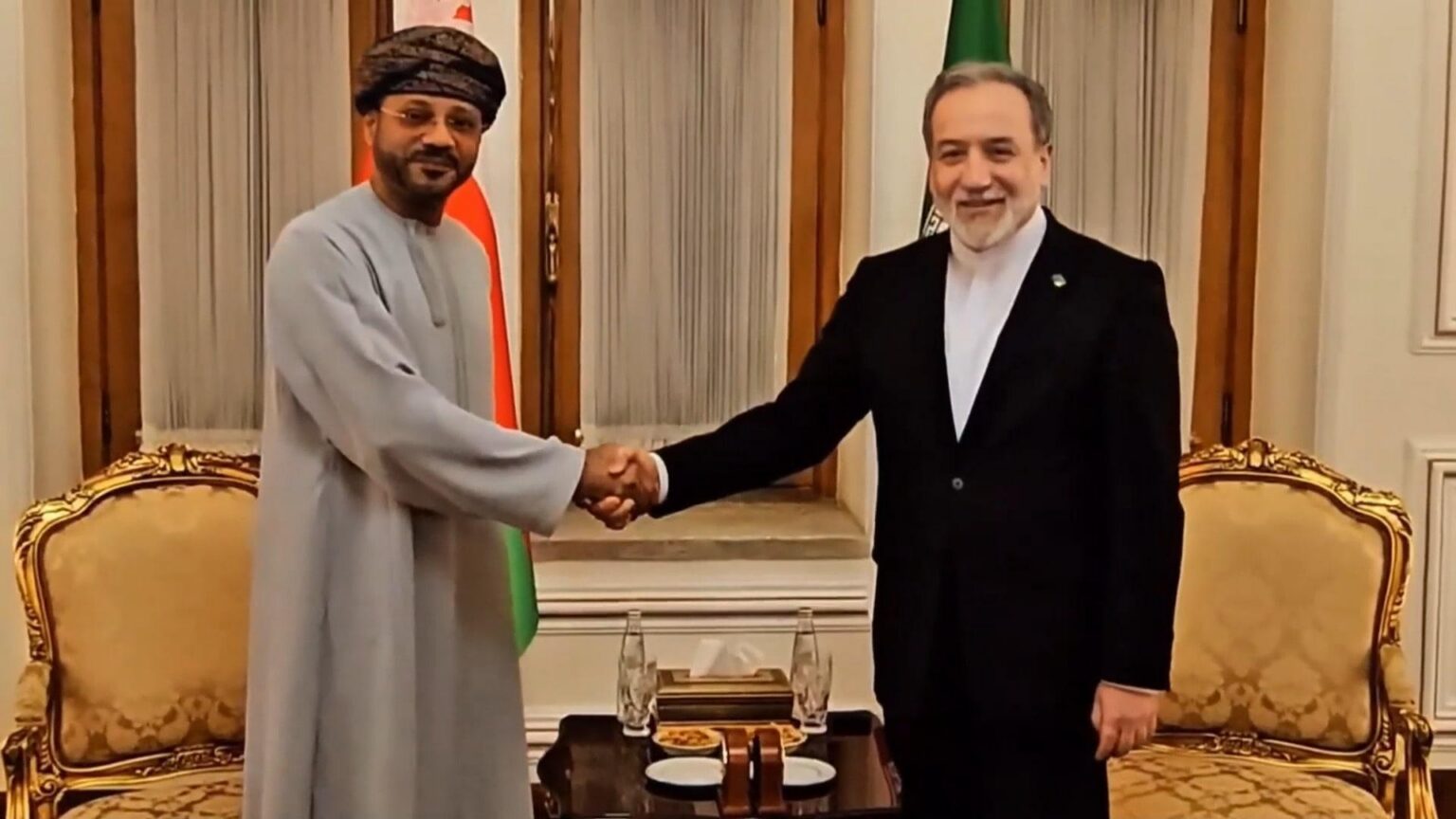عراقجي والبوسعيدي يبحثان في نيويورك العلاقات الثنائية والتطورات الإقليمية