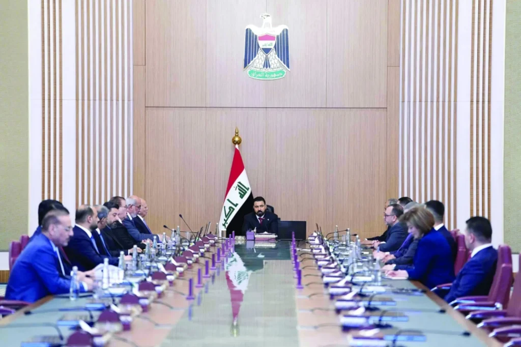 الحكومة العراقية تحت الضغط.. 9 حقائب شاغرة و"فيتو" أمريكي على الأسماء