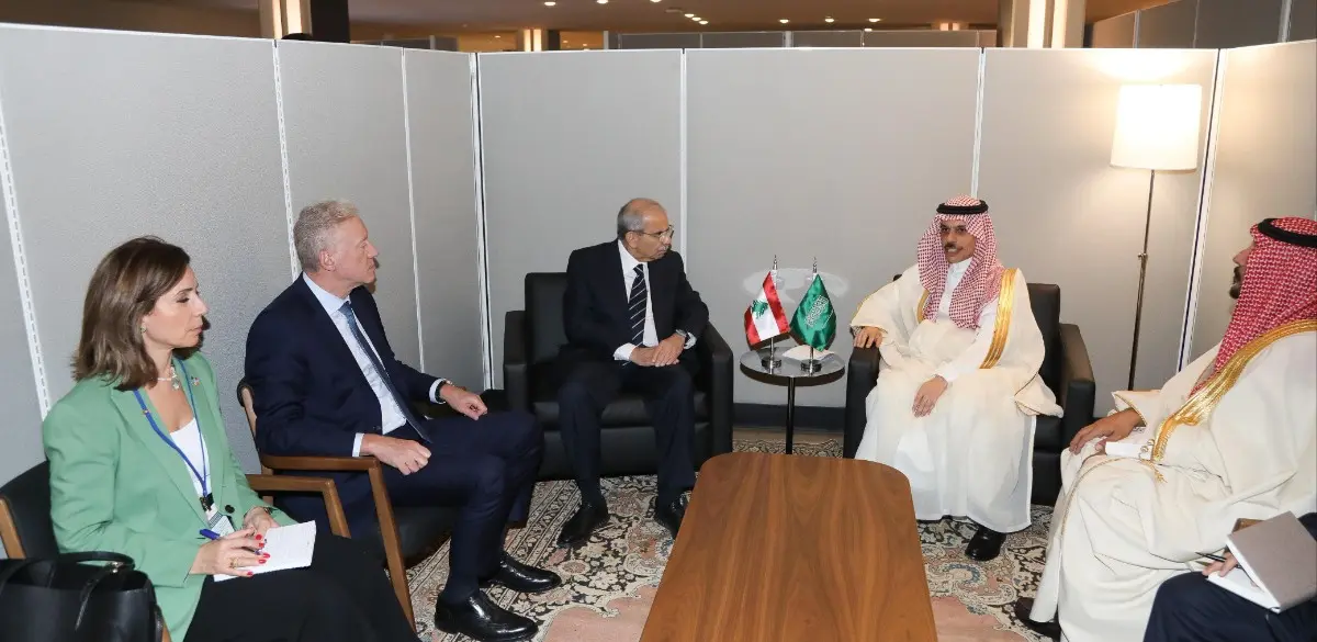 سلام وبن فرحان يبحثان العلاقات اللبنانية ـ السعودية وخفض التصعيد 1 الرئيس سلام بالاتفاق على بدء العمل لتفعيل اللجنة السعودية اللبنانية المشتركة