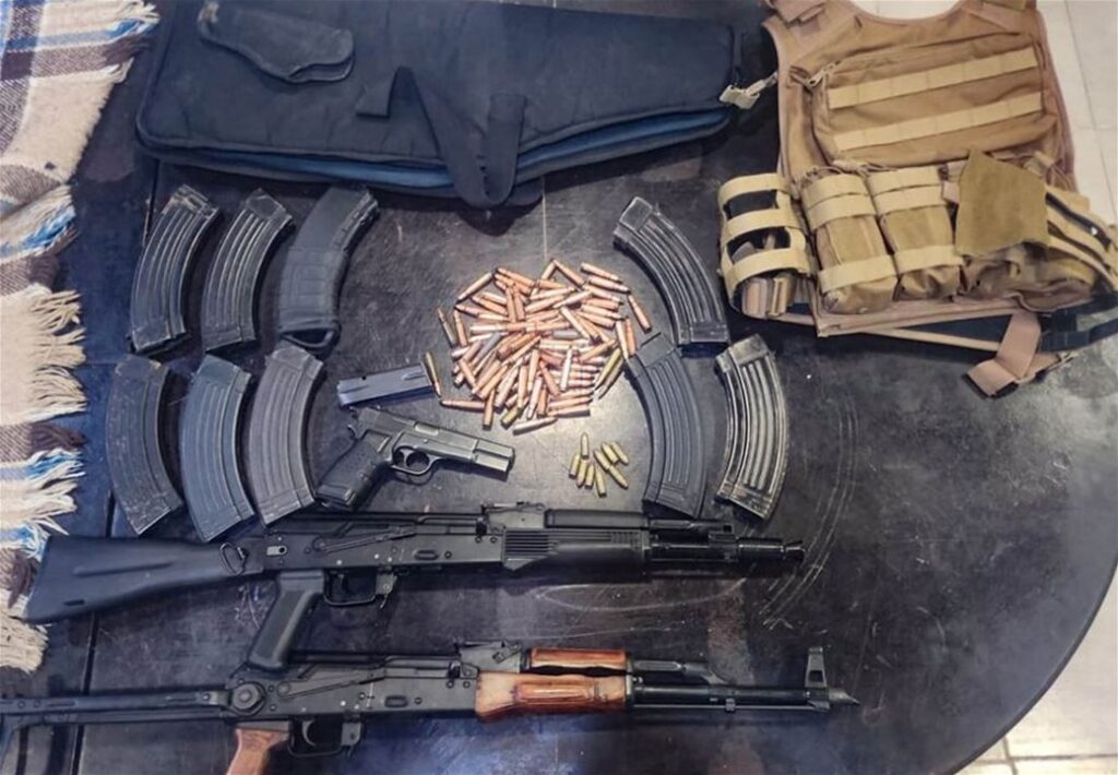 الجيش يوقف 118شخصا في مناطق مختلفة