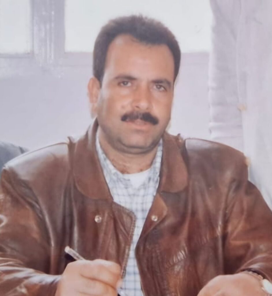 الحلبي :محمد الأسعد… سفير يحمل فلسطين إلى الناس ويحمل همّ اللاجئين الحلبي :محمد الأسعد... سفير يحمل فلسطين إلى الناس ويحمل همّ اللاجئين