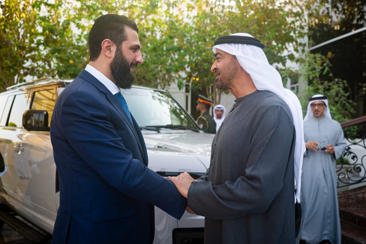 لقاء سوري إماراتي يعزز التعاون والشراكة بين البلدين
