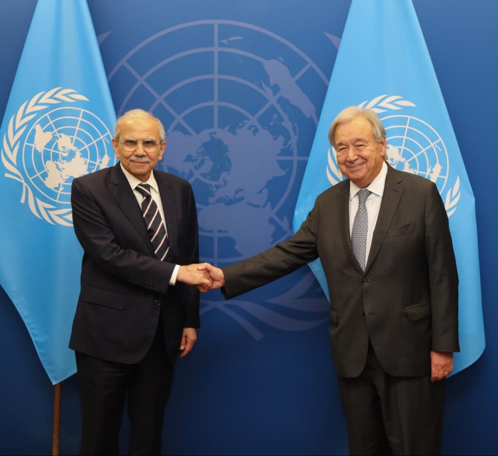 الرئيس سلام التقى الأمين العام للأمم المتحدة أنطونيو غوتيريش في مقر الأمم المتحدة في نيويورك بحضور وزير الخارجية يوسف رجي ومندوب لبنان الدائم لدى الأمم المتحدة السفير أحمد عرفة