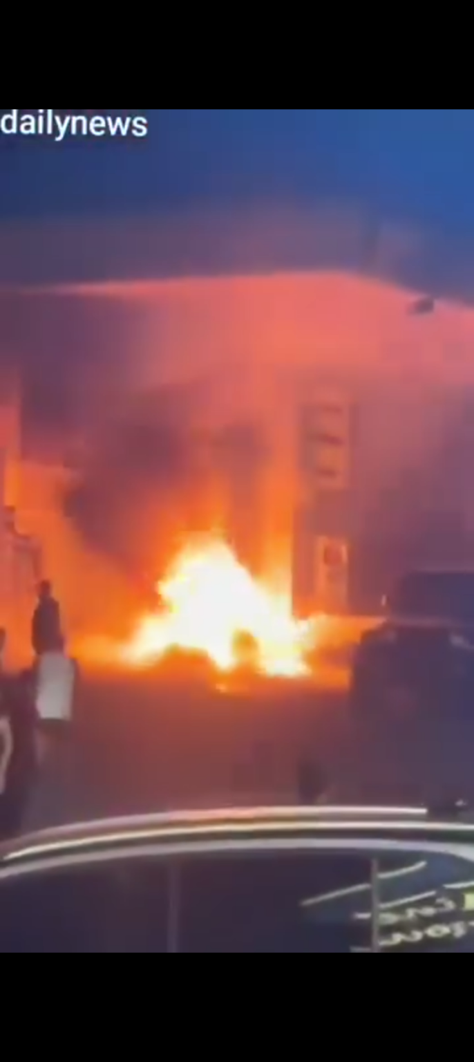 حريق في محطة محروقات عند مدخل مدينة جبيل