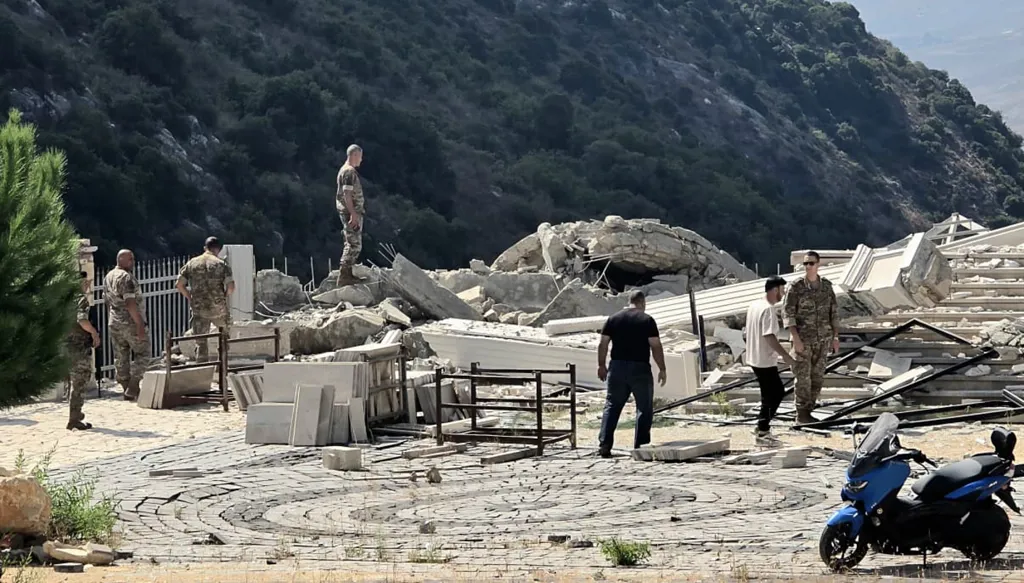 ماذا يساوي ما نملك أمام أرواحٍ وتضحياتٍ لا تُعوَّض؟