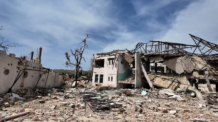 مدارس الجنوب بين الإيواء والتعليم.. آلاف الأطفال أمام عام دراسي غامض