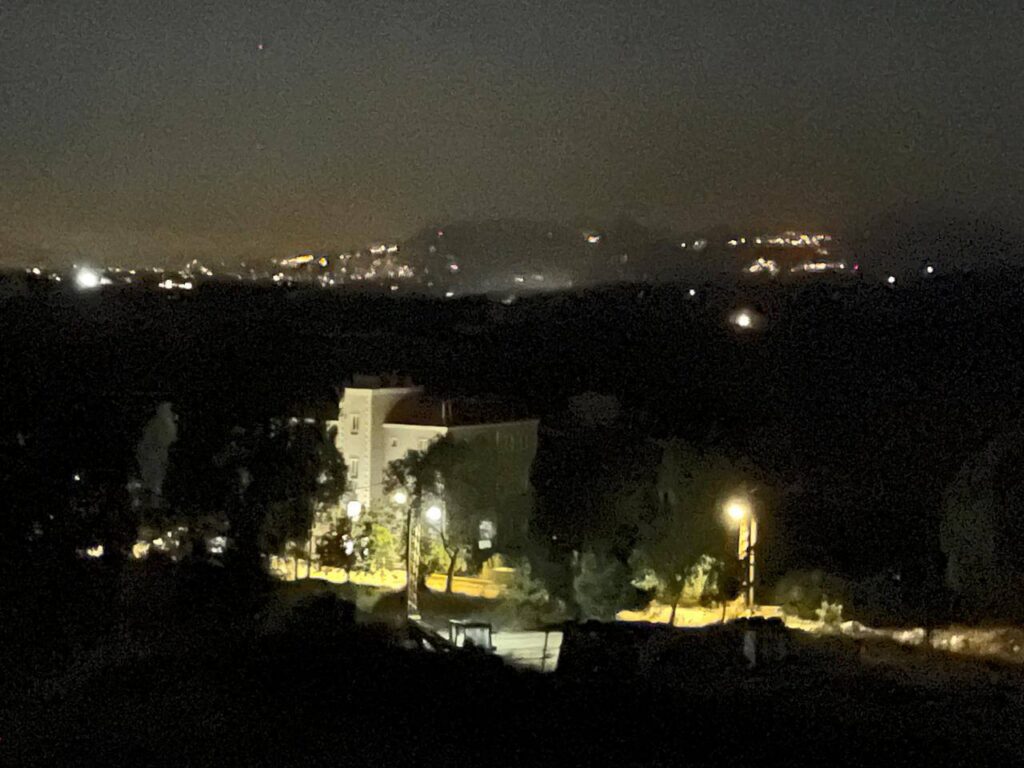 الجيش الاسرائيلي يقوم بتفجير من جهة وادي السلوقي