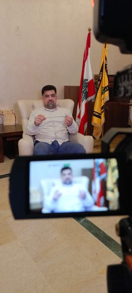 حين يريد الملياردير تحرير نفسه من الديمقراطية
