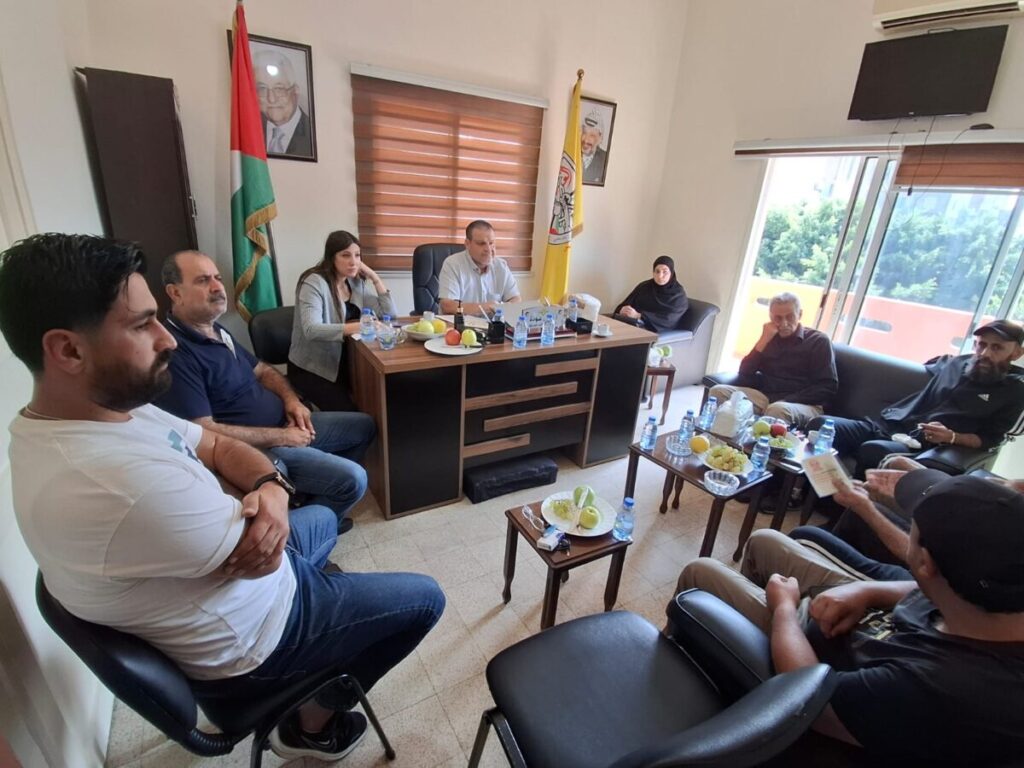 المكتب الحركي للحقوقيين الفلسطينيين يلتقي وفدا عن اللاجئين الفلسطينيين فاقدي الأوراق الثبوتية في لبنان